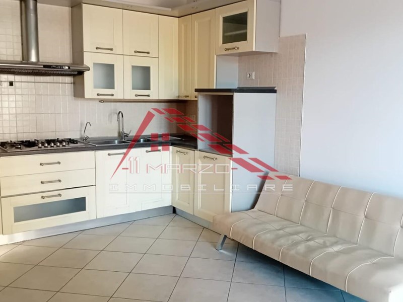 Trilocale in Vendita a Santa Maria a Monte, 119'000€, 70 m², arredato, con Box