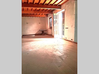 Appartamento in Vendita a Capannori, zona Lunata, 180'000€, 150 m²