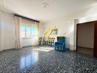 Quadrilocale in Vendita a Cecina, 120'000€, 92 m²