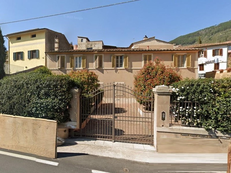 Appartamento in Vendita a Buti, 102'375€, 168 m²