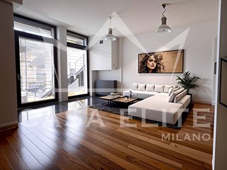 Appartamento in Vendita a Milano, 695'000€, 217 m²