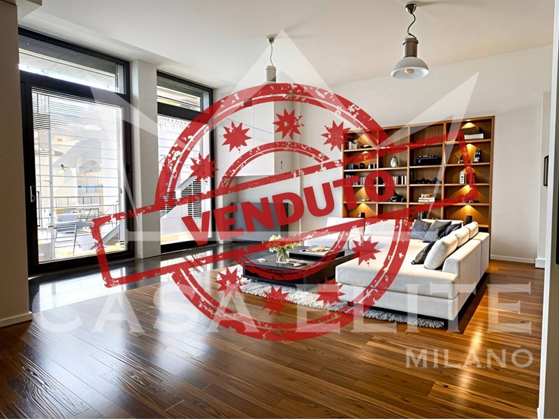 Appartamento in Vendita a Milano, 695'000&euro;, 217 m²