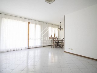 Quadrilocale in Vendita a Viareggio, 330'000€, 89 m²