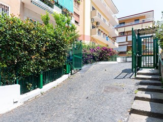 Appartamento in Vendita a Napoli, 565'000€, 132 m²