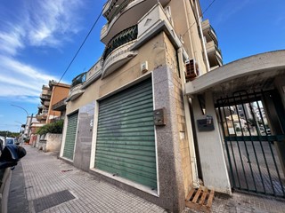 Box in Vendita a Siracusa, 42'000&euro;, 40 m²