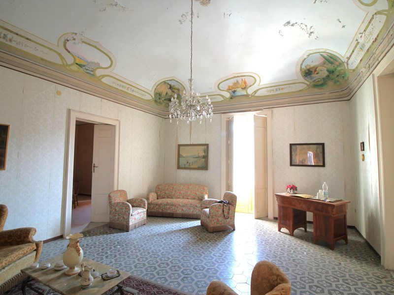 Casa Indipendente in Vendita a Canicattini Bagni, 175'000€, 201 m²