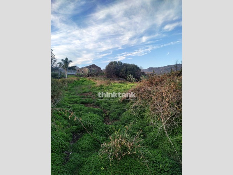 Rustico in Vendita a Fiumefreddo di Sicilia, 59'000&euro;, 110 m²