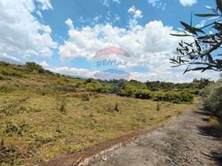 Terreno agricolo in Vendita a Santa Venerina, 44'000€, 5050 m²
