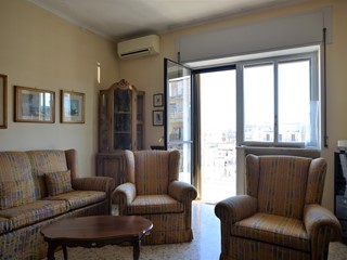 Quadrilocale in Vendita a Bari, 380'000&euro;, 160 m²