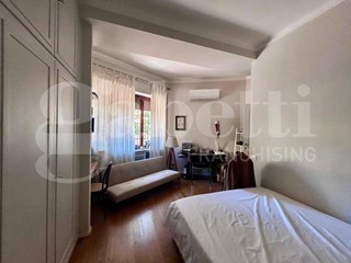 Bilocale in Vendita a Roma, 495'000&euro;, 70 m²