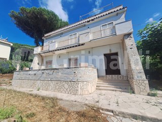 Bilocale in Vendita a Santa Marinella, 109'000€, 50 m²
