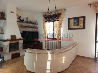 Appartamento in Vendita a Livorno, zona salviano, 315'000€, 140 m²