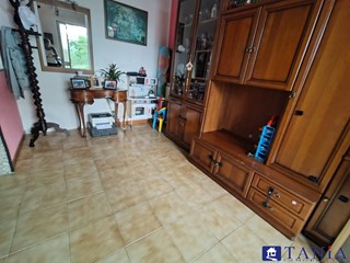Casa Semi Indipendente in Vendita a Carrara, 160'000€, 70 m²