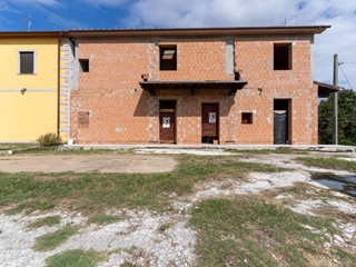 Villetta a schiera in Vendita a Cerreto Guidi, zona Stabbia, 269'000€, 160 m²