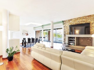 Villa in Vendita a Piazza al Serchio, zona Nicciano, 1'970'000€, 900 m²