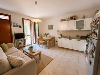 Appartamento in Vendita a Peccioli, 195'000&euro;, 85 m², con Box