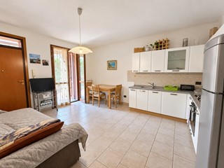 Appartamento in Vendita a Peccioli, 195'000&euro;, 85 m², con Box