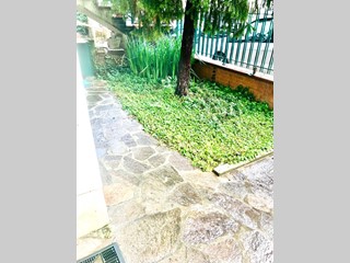 Appartamento in Vendita a Empoli, 240'000€, 95 m², con Box