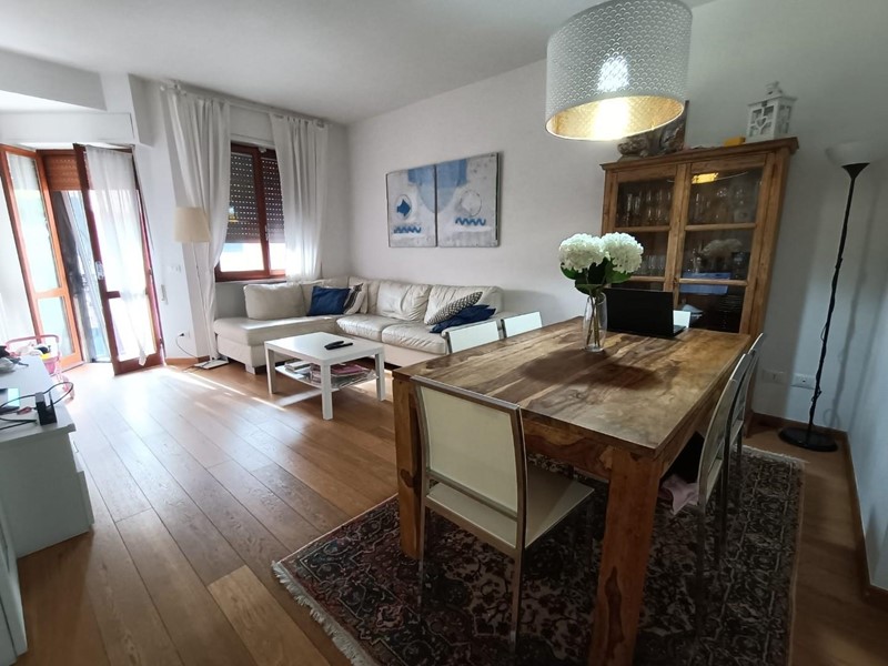 Quadrilocale in Vendita a Carrara, zona Marina di Carrara, 278'000€, 95 m², arredato