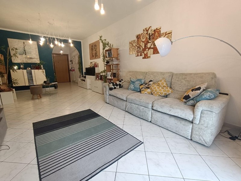 Appartamento in Vendita a Carrara, 260'000€, 130 m², arredato