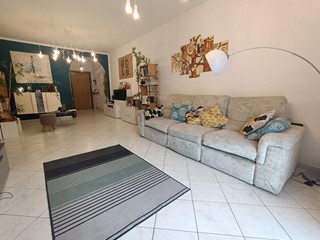 Appartamento in Vendita a Carrara, 260'000€, 130 m², arredato