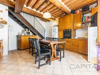 Casa Indipendente in Vendita a Cascina, zona Badia, 180'000€, 90 m², arredato