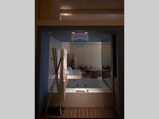 Appartamento in Vendita a Staffolo, 750 m²