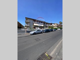 Appartamento in Vendita a Tremestieri Etneo, 165'000€, 160 m²