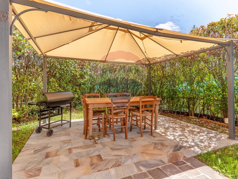 Trilocale in Vendita a Rho, 239'000€, 100 m²