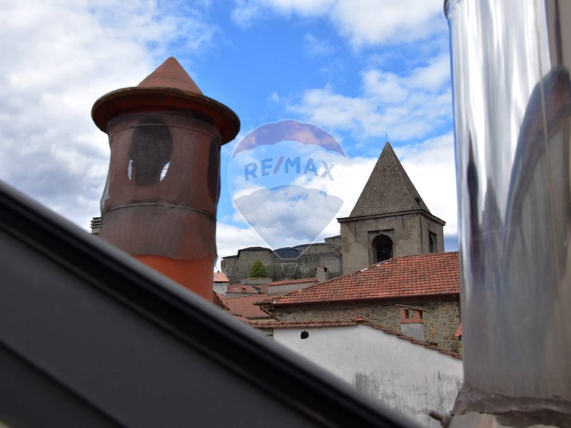 Attico in Vendita a Pontremoli, 115'000€, 92 m²