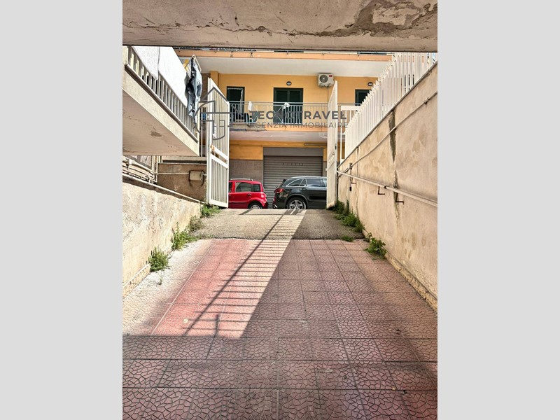 Immobile commerciale in Affitto a Casavatore, 15 m²