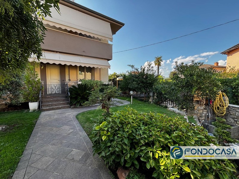 Villetta a schiera in Vendita a Castelli Calepio, 350'000€, 210 m²