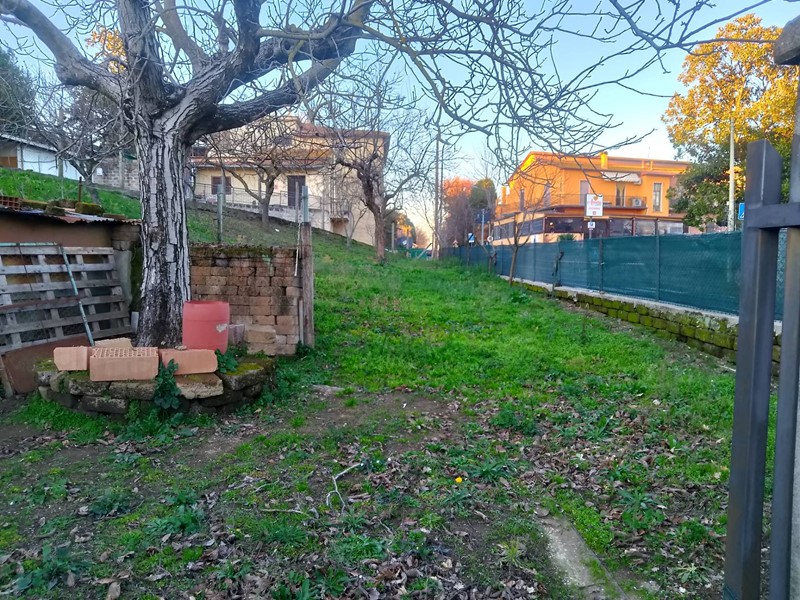 Magazzino in Vendita a Celleno, 46'000€, 50 m²