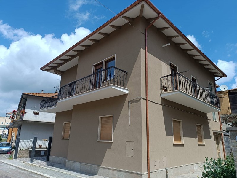 Quadrilocale in Vendita a Celleno, 75'000€, 109 m²