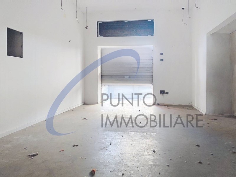 Immobile commerciale in Affitto a Chiavari, 1'300&euro;, 50 m²