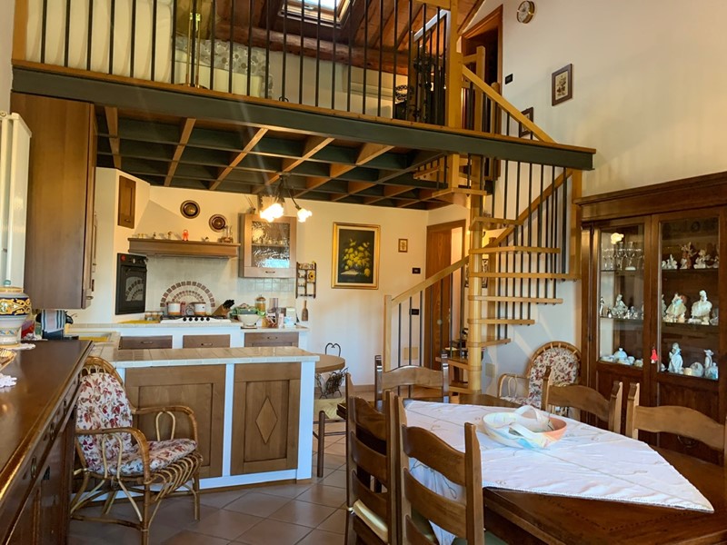 Casa Indipendente in Vendita a Ferrara, 189'000&euro;, 250 m²