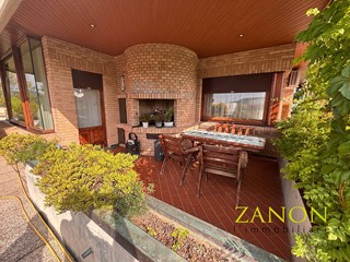 Appartamento in Vendita a Gorizia, 1173 m²