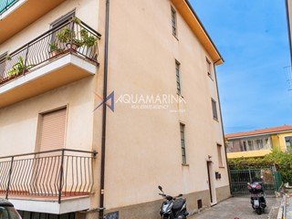 Appartamento in Vendita a Imperia, 280'000€, 250 m²