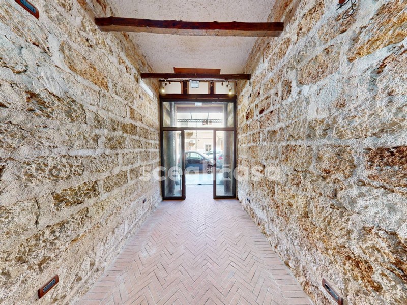 Trilocale in Vendita a Palermo, 159'000€, 125 m²