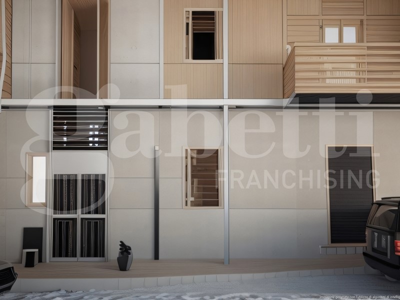 Quadrilocale in Vendita a Canosa di Puglia, 55'000€, 95 m²