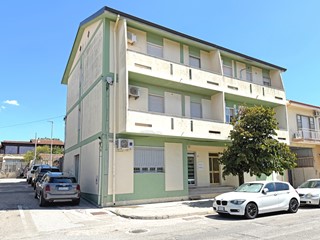 Trilocale in Vendita a Sanluri, 80'000€, 77 m², arredato