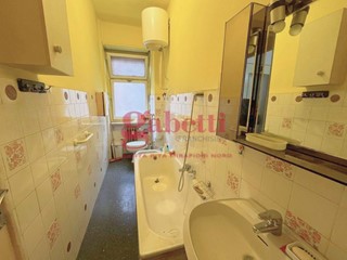 Bilocale in Vendita a Torino, 83'000€, 50 m²