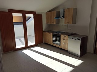 Trilocale in Affitto a Avellino, 750€, 80 m², arredato