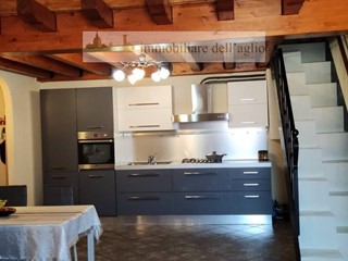 Trilocale in Vendita a Lonato del Garda, 175'000€, 95 m²