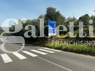 Terreno edificabile in Vendita a Nuxis, 22'000€, 715 m²