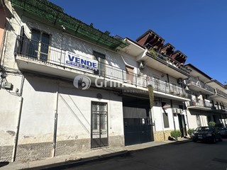 Quadrilocale in Vendita a Acerra, 129'000€, 150 m²