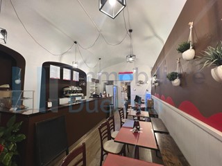 Attività commerciale in Vendita a Bologna, 60'000€, 60 m², arredato