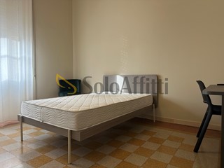 Stanza in Affitto a Latina, 330€, 13 m², arredato