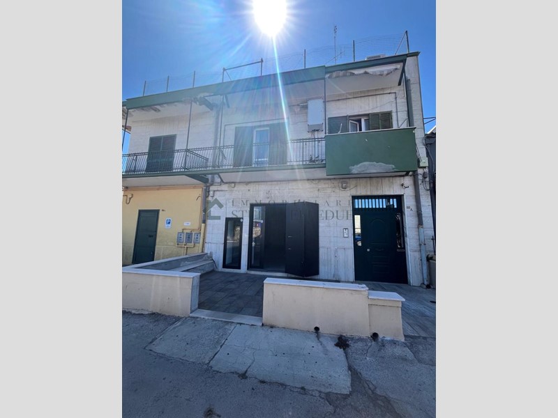 Stanza in Affitto a Bari, 800€, 90 m²