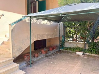 Villetta a schiera in Vendita a Marcianise, 245'000€, 260 m²